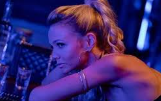 Review Film Promising Young Woman: Balas Dendam yang Tajam