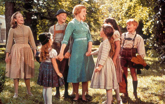 Review Film The Sound of Music